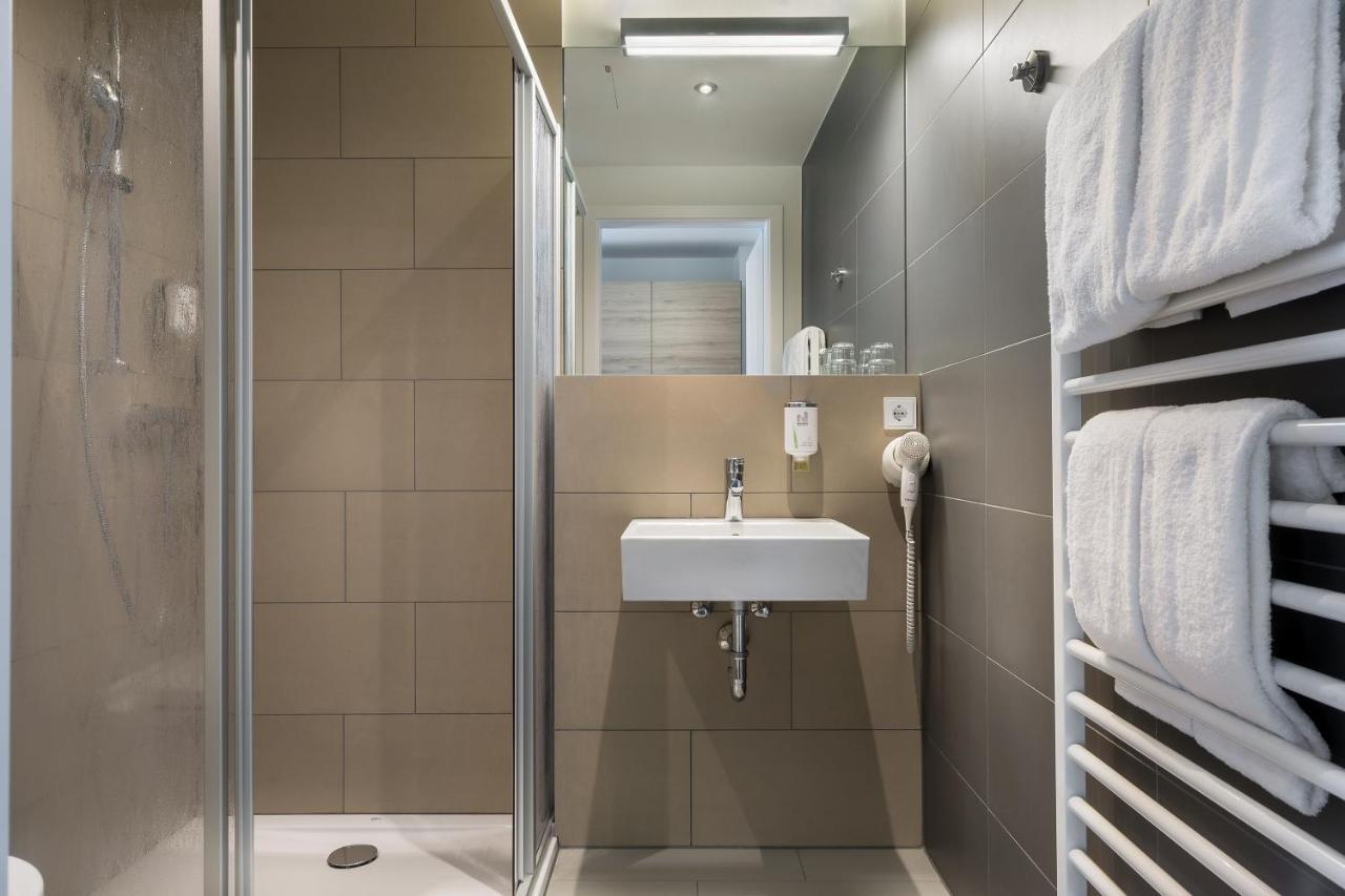 Signature East Hotel Apartment Хамбург Екстериор снимка