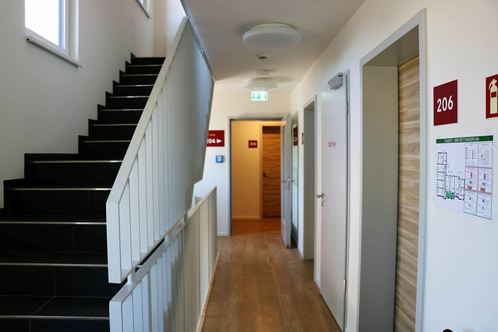 Signature East Hotel Apartment Хамбург Екстериор снимка